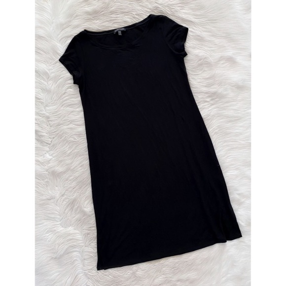 Eileen Fisher Dresses & Skirts - Eileen Fisher Black Bateau Neck Short Sleeve Dress